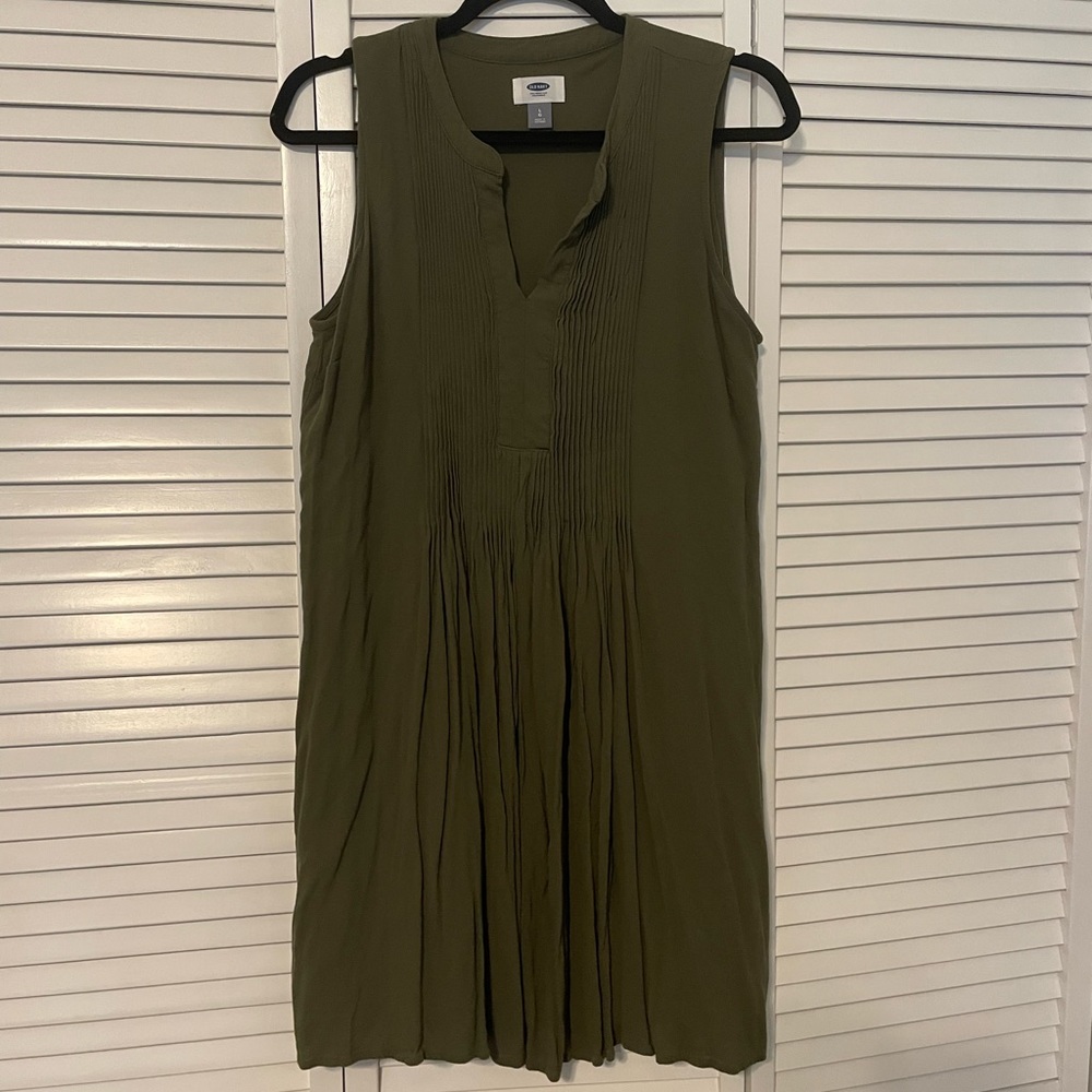 Women’s old navy army green tank top dress